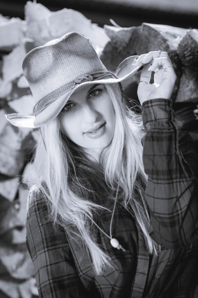 150530_Celine-Cowgirl_492_RDU6047